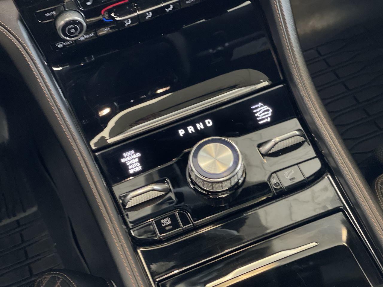 2022 Jeep Grand Cherokee in Regina, Saskatchewan