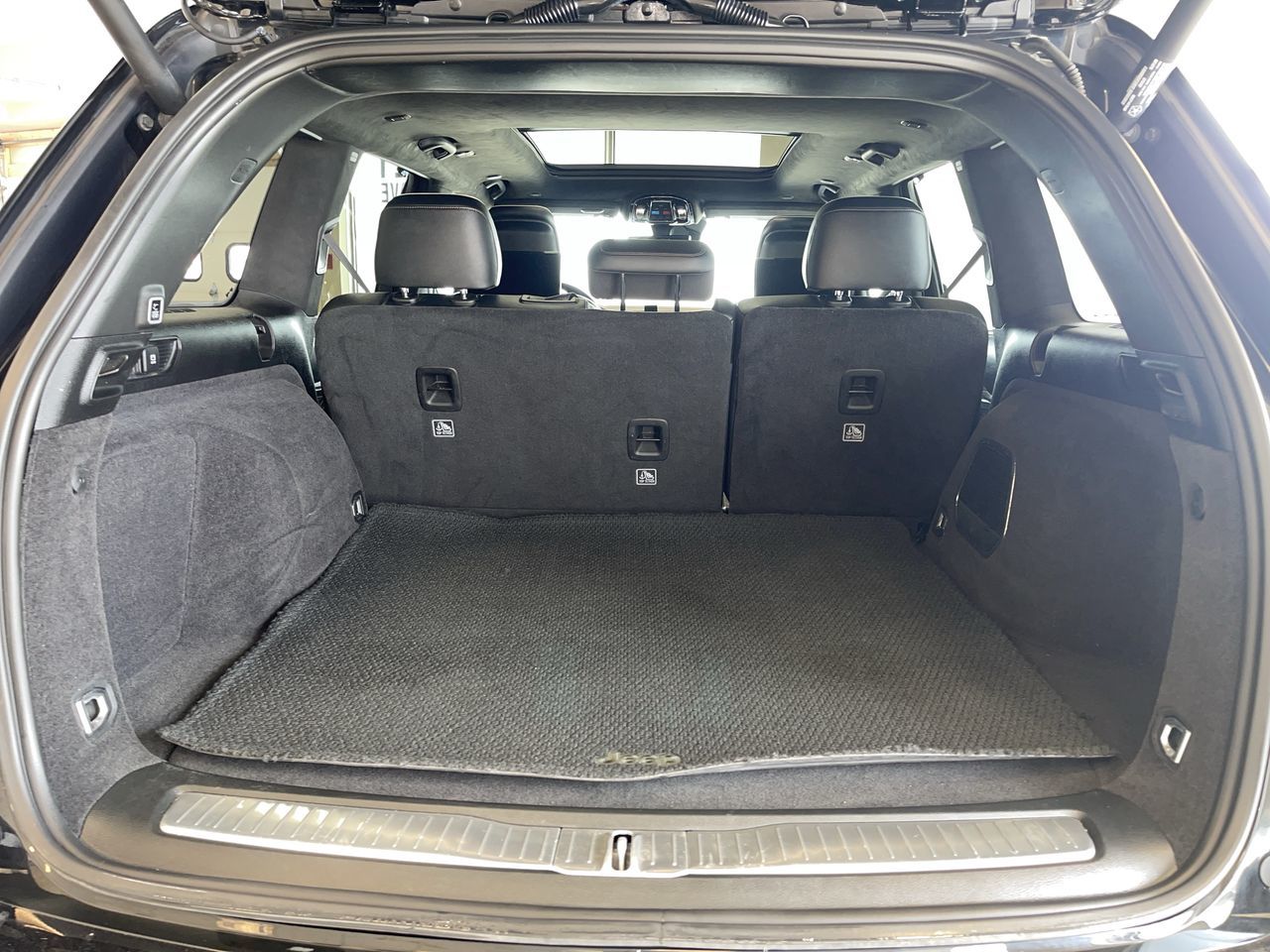 2022 Jeep Grand Cherokee in Regina, Saskatchewan