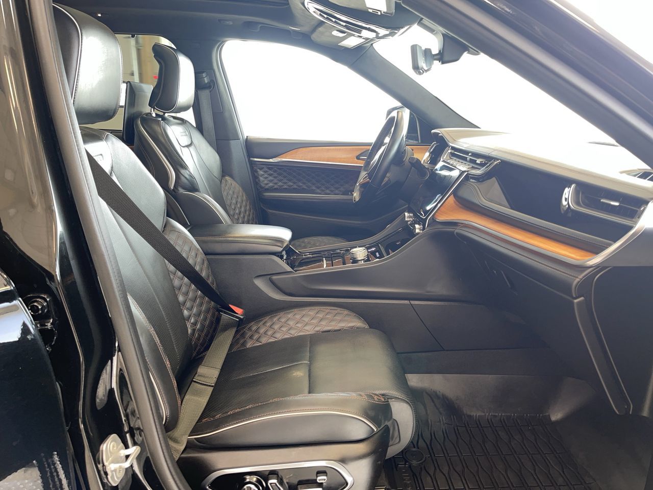 2022 Jeep Grand Cherokee in Regina, Saskatchewan