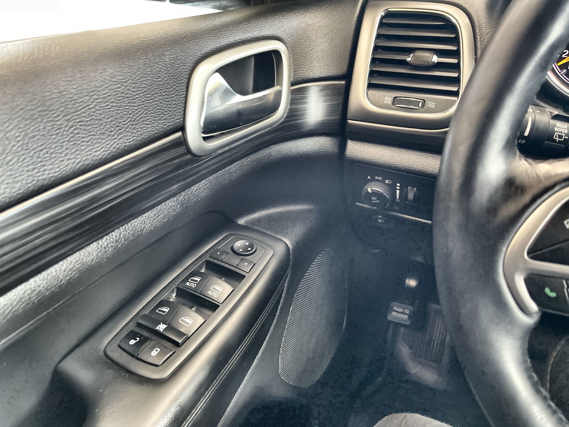 2022 Jeep Grand Cherokee