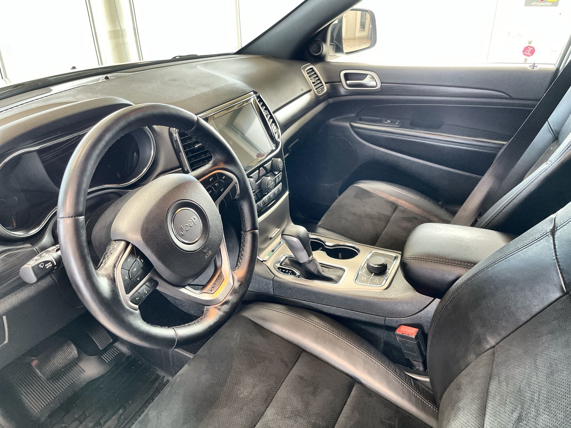 2022 Jeep Grand Cherokee