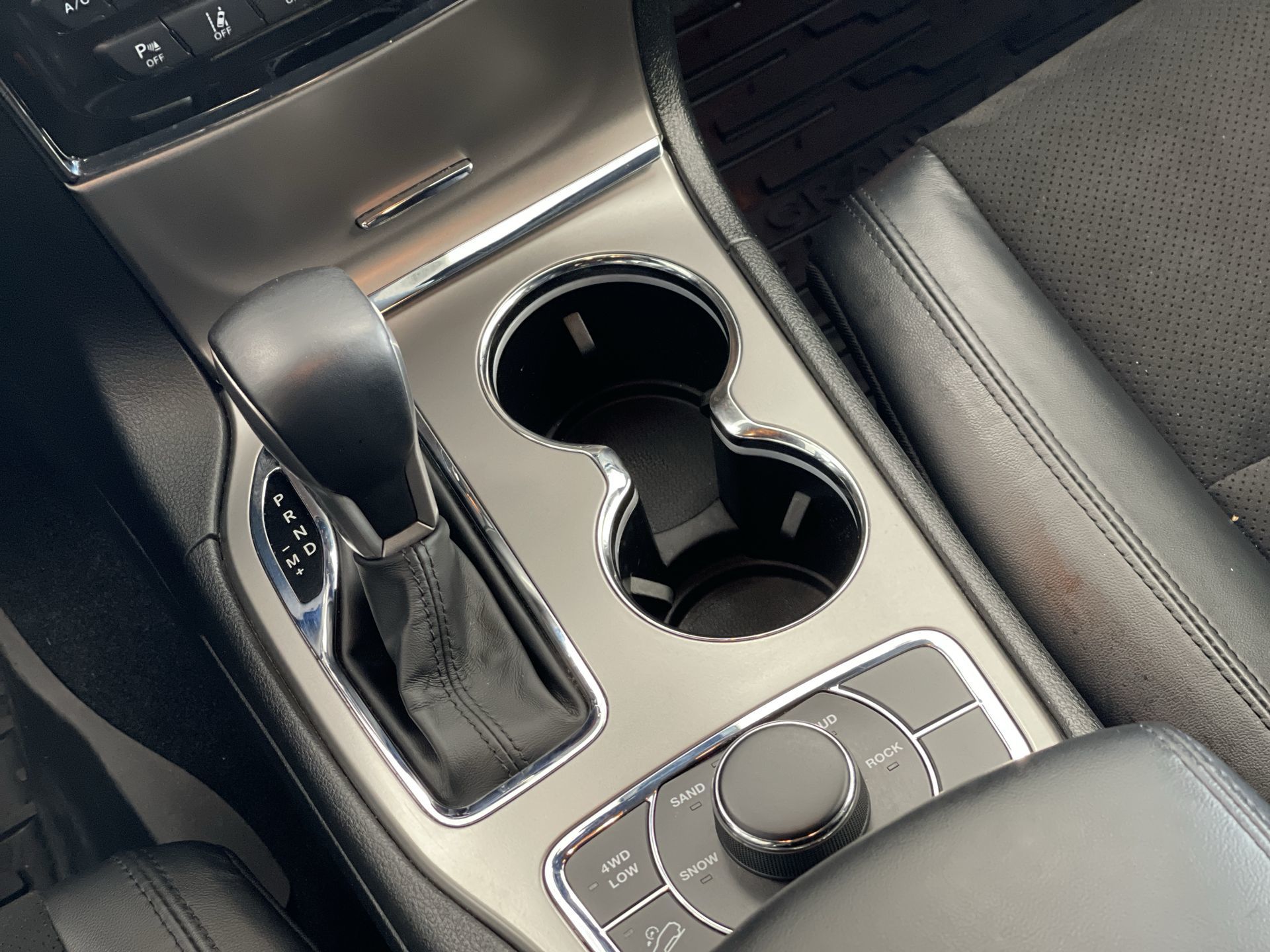 2022 Jeep Grand Cherokee
