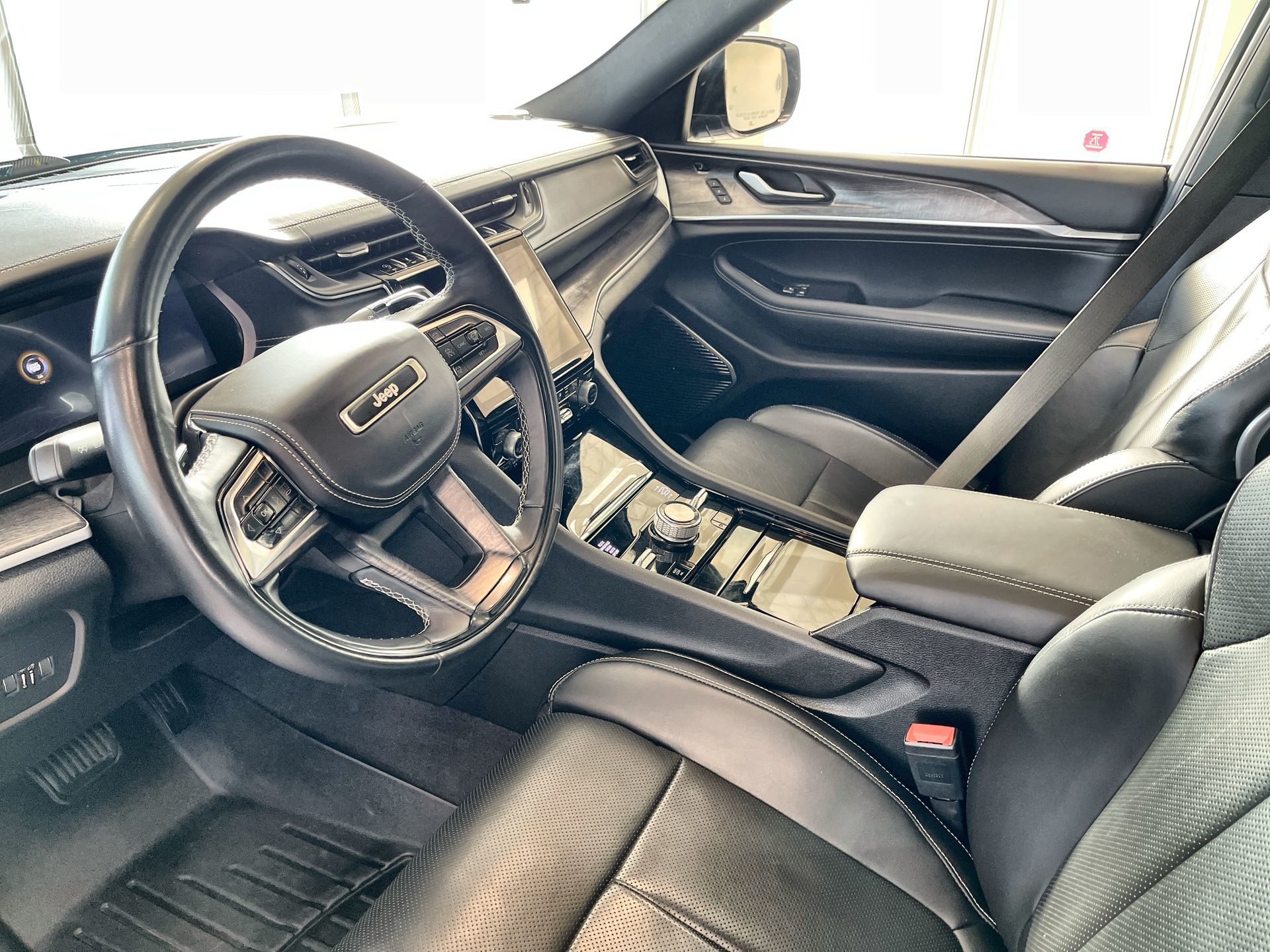 2022 Jeep Grand Cherokee
