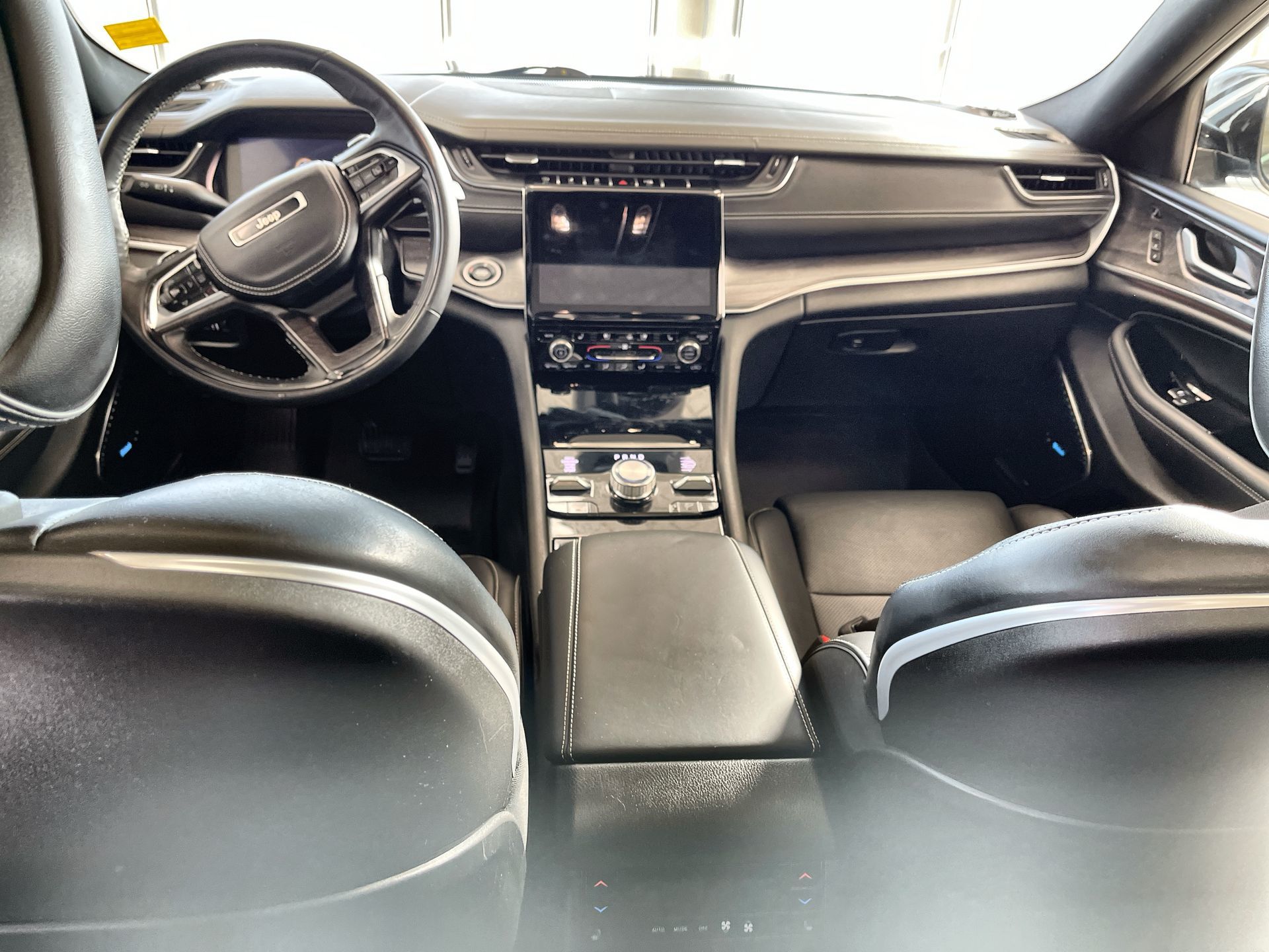 2022 Jeep Grand Cherokee