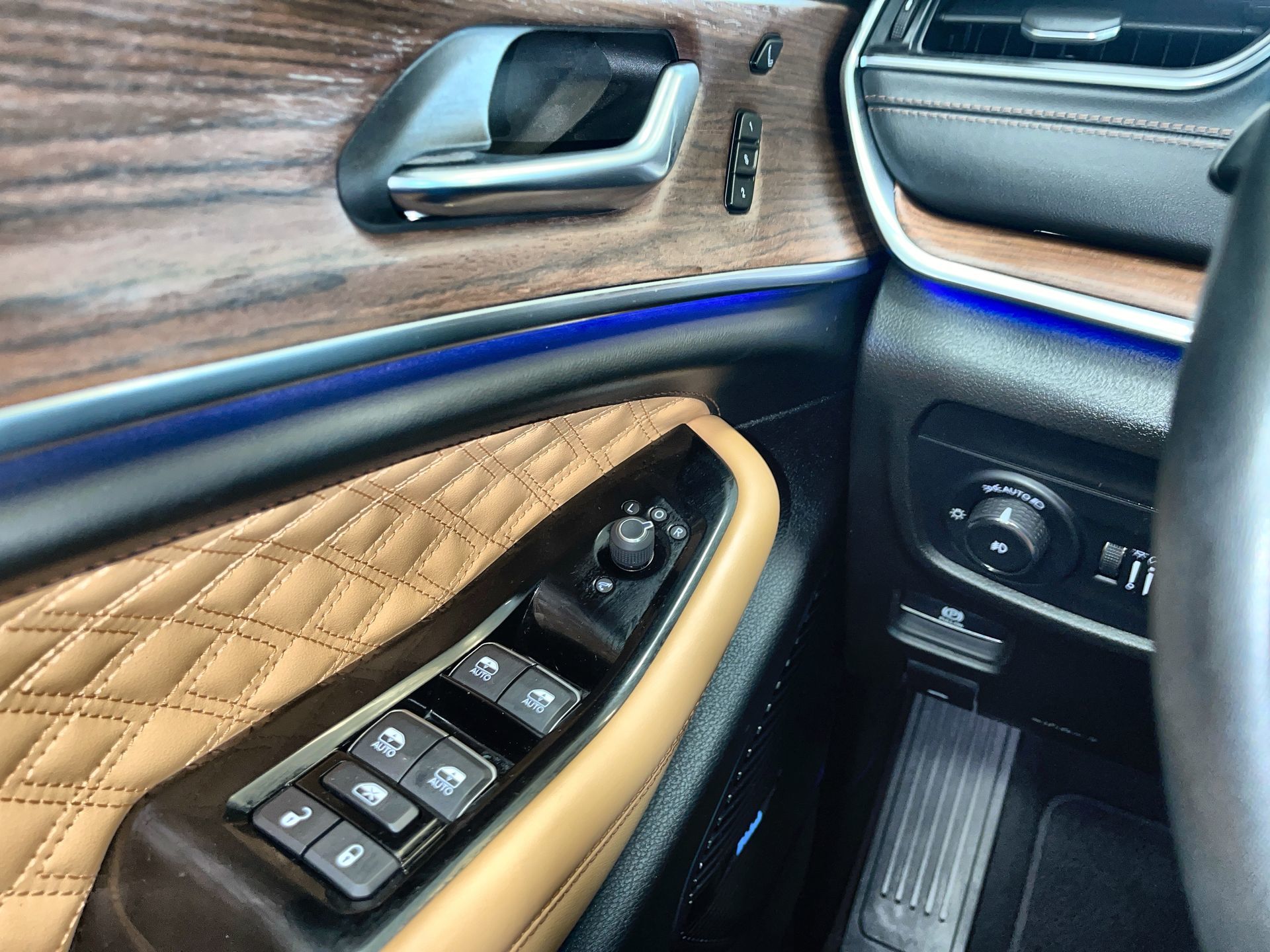 2024 Jeep Grand Cherokee in Regina, Saskatchewan