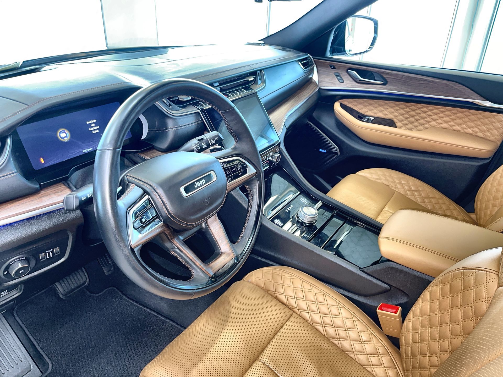 2024 Jeep Grand Cherokee in Regina, Saskatchewan