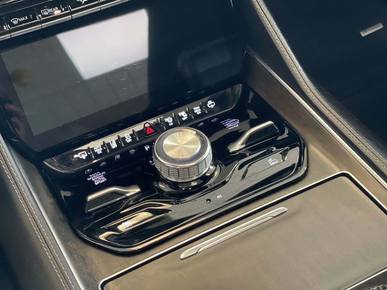 2022 Jeep Grand Wagoneer in Regina, Saskatchewan