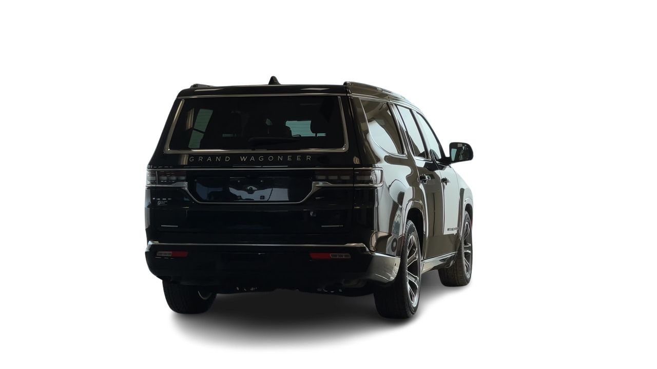 2022 Jeep Grand Wagoneer