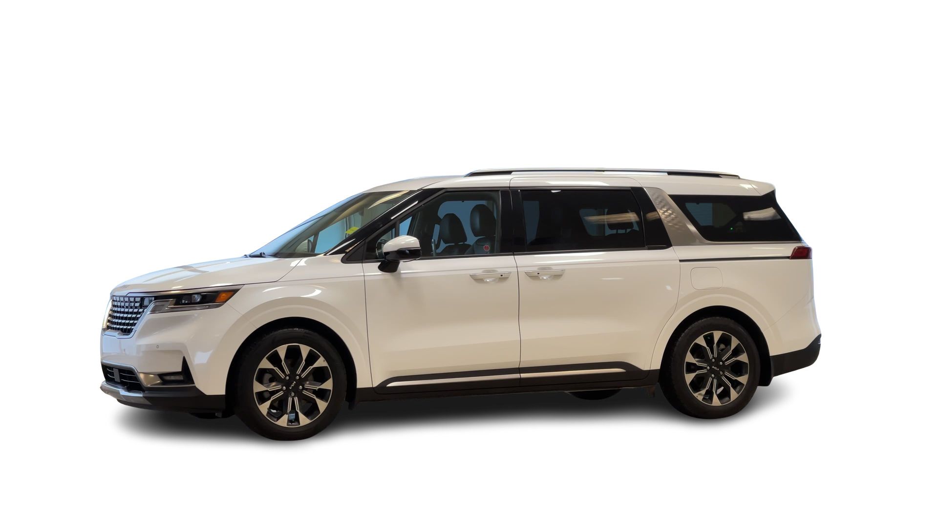 2023 Kia Carnival in Regina, Saskatchewan
