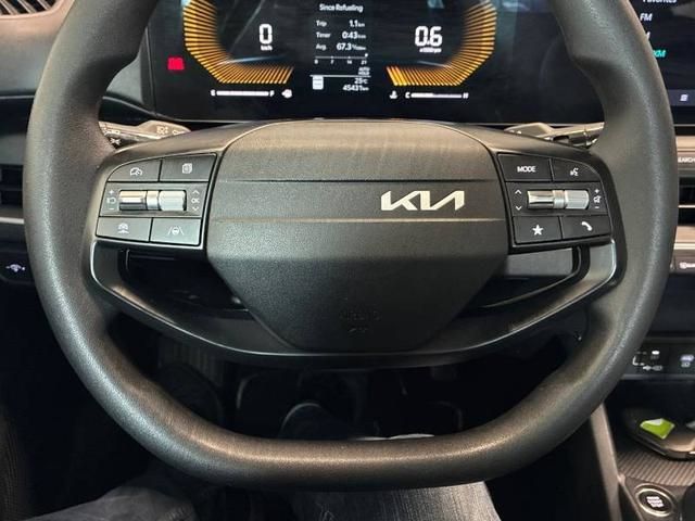 2025 Kia K4