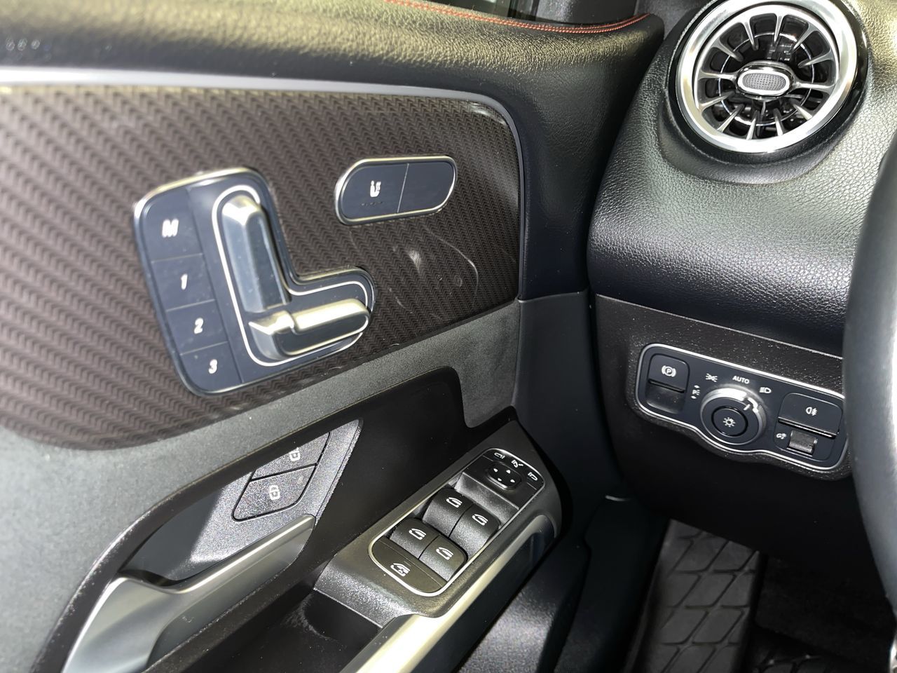 2023 Mercedes-Benz GLB250 in Regina, Saskatchewan