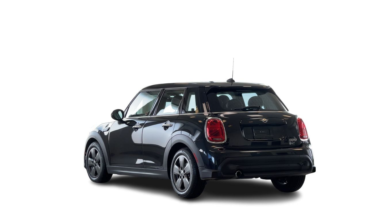 2024 MINI COOPER