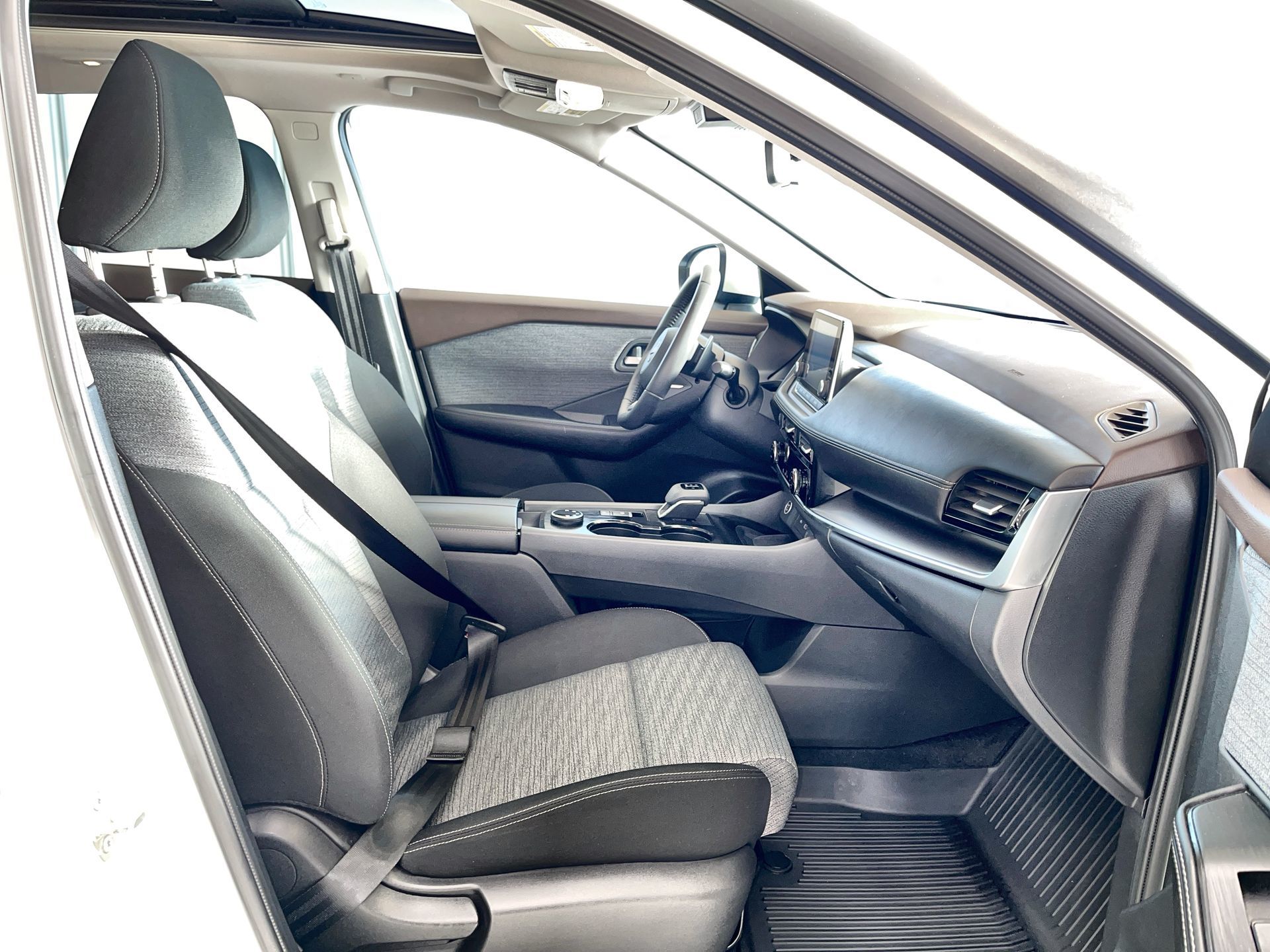 2022 Nissan Rogue in Regina, Saskatchewan