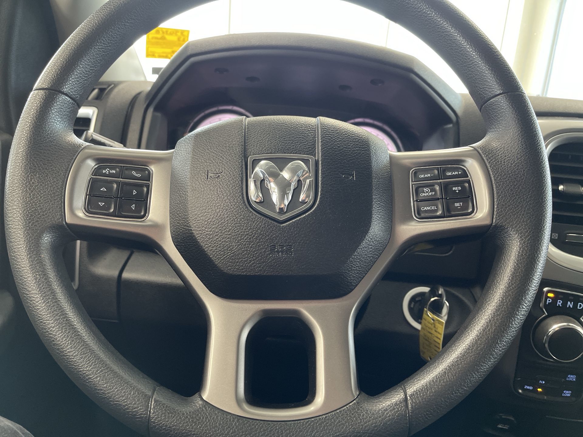 2023 Ram RAM 1500 Classic Crew Cab 4x4 (DS)