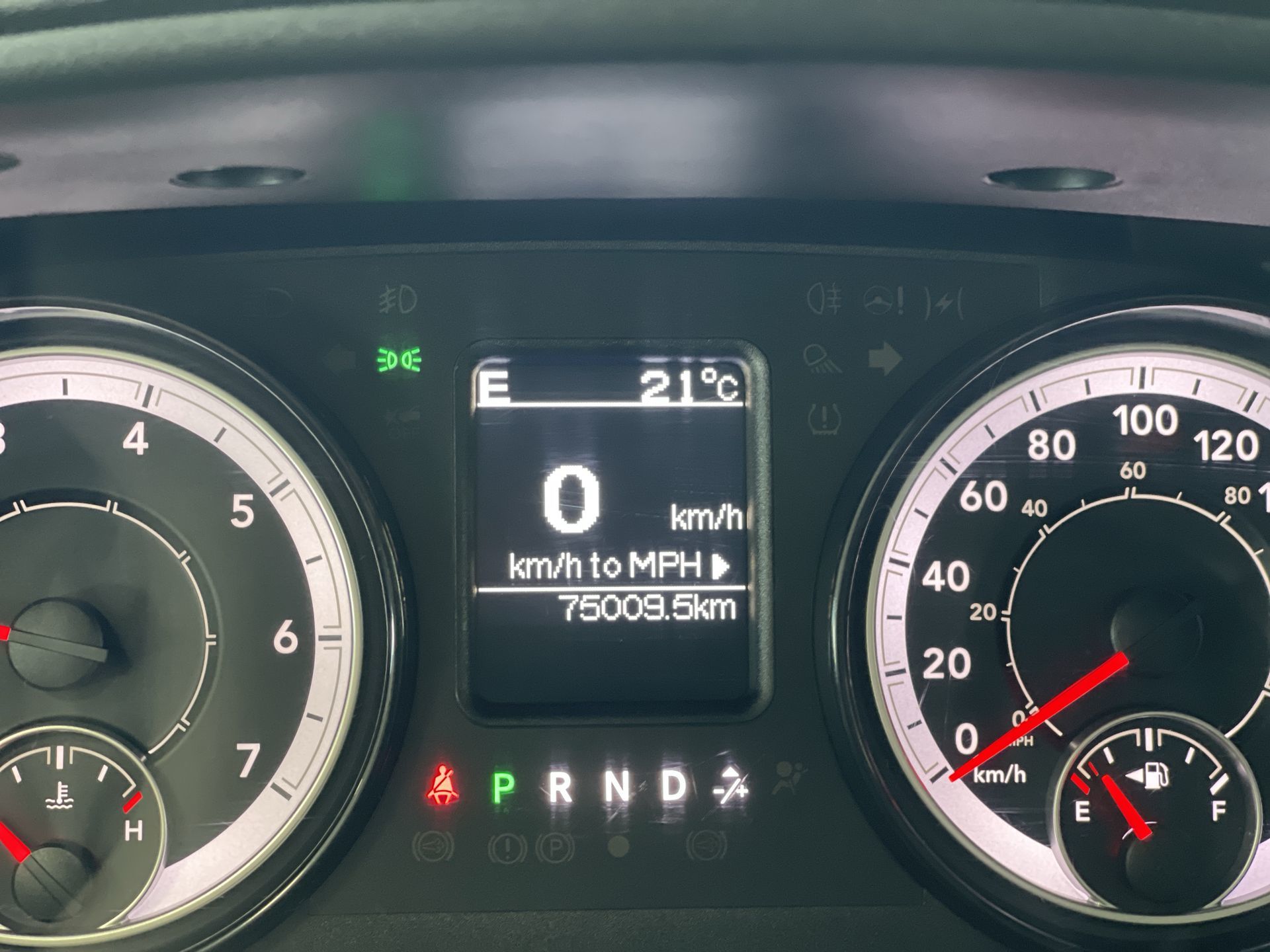 2023 Ram RAM 1500 Classic Crew Cab 4x4 (DS)
