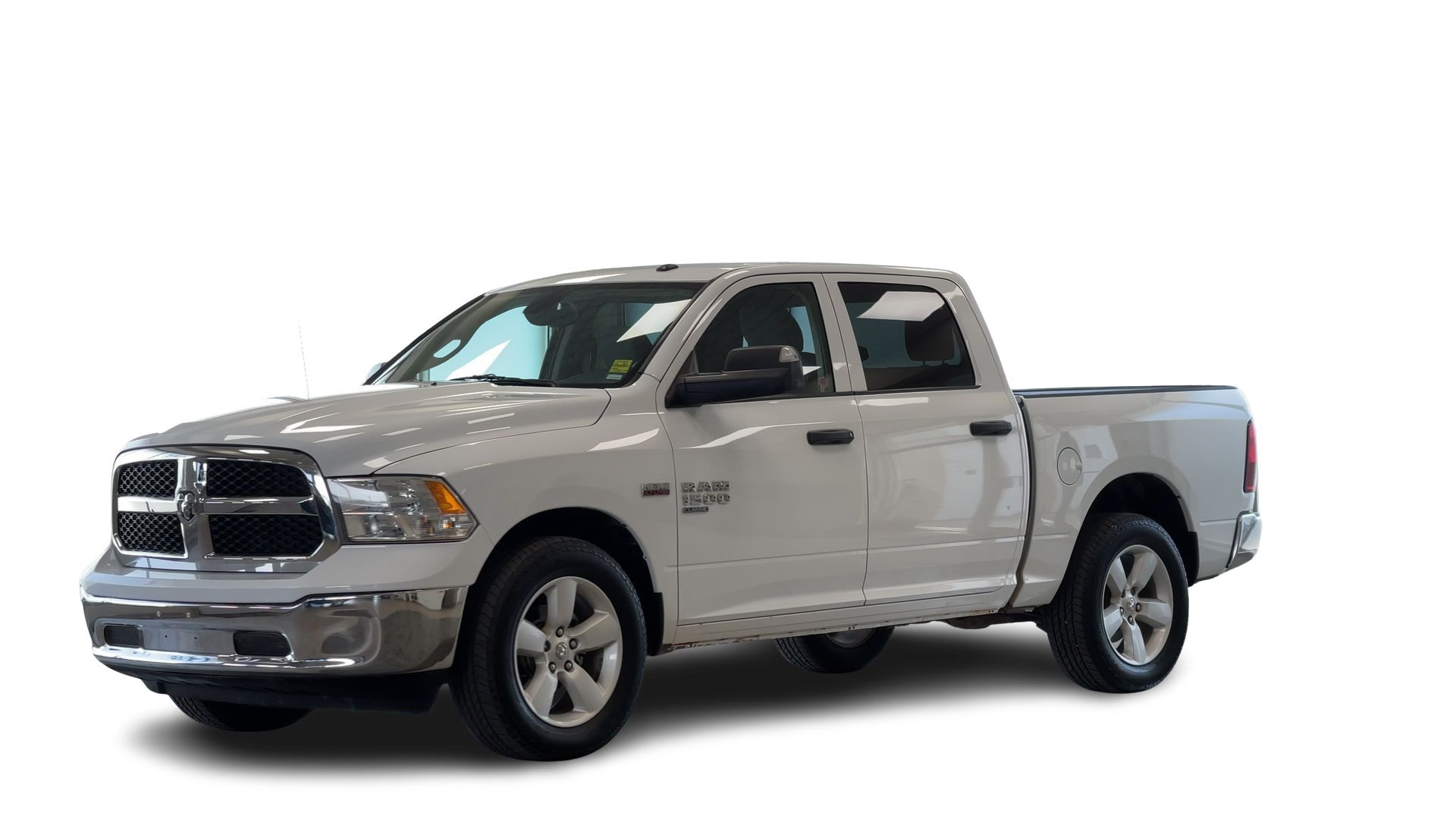 2023 Ram RAM 1500 Classic Crew Cab 4x4 (DS)