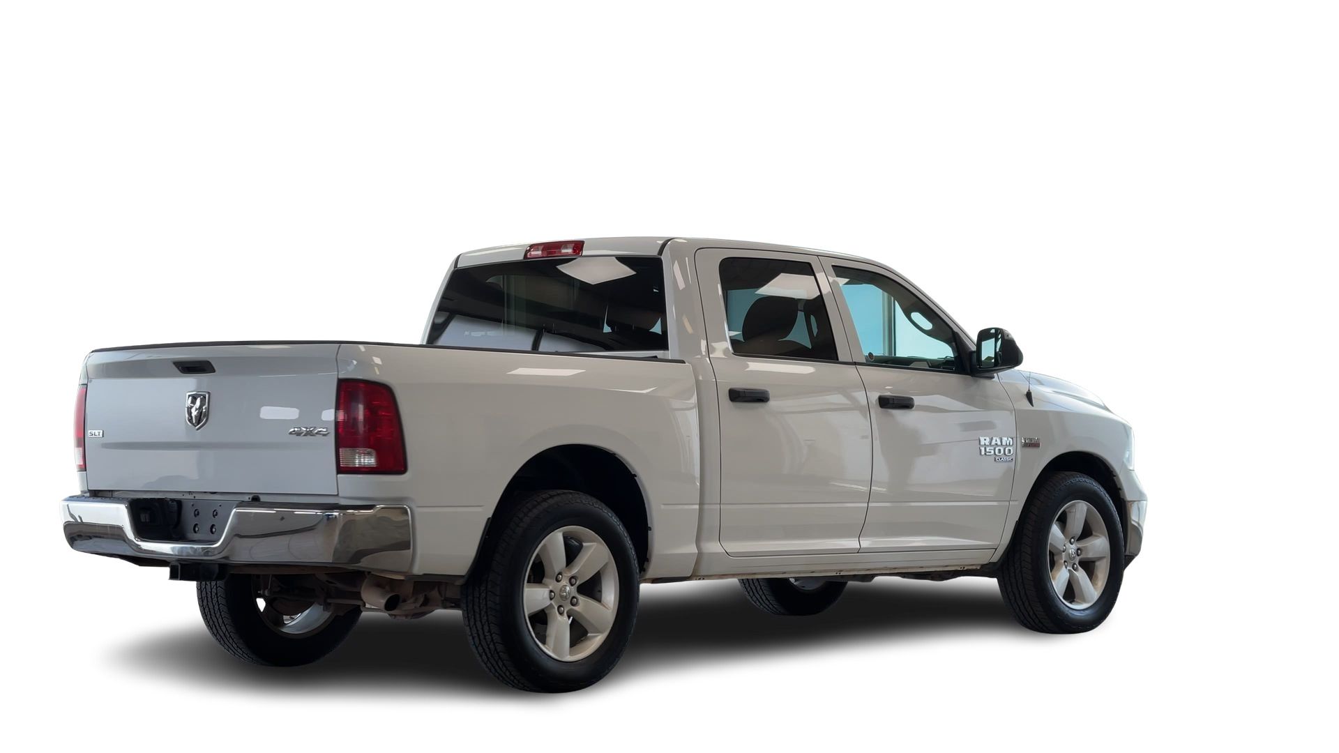 2023 Ram RAM 1500 Classic Crew Cab 4x4 (DS)