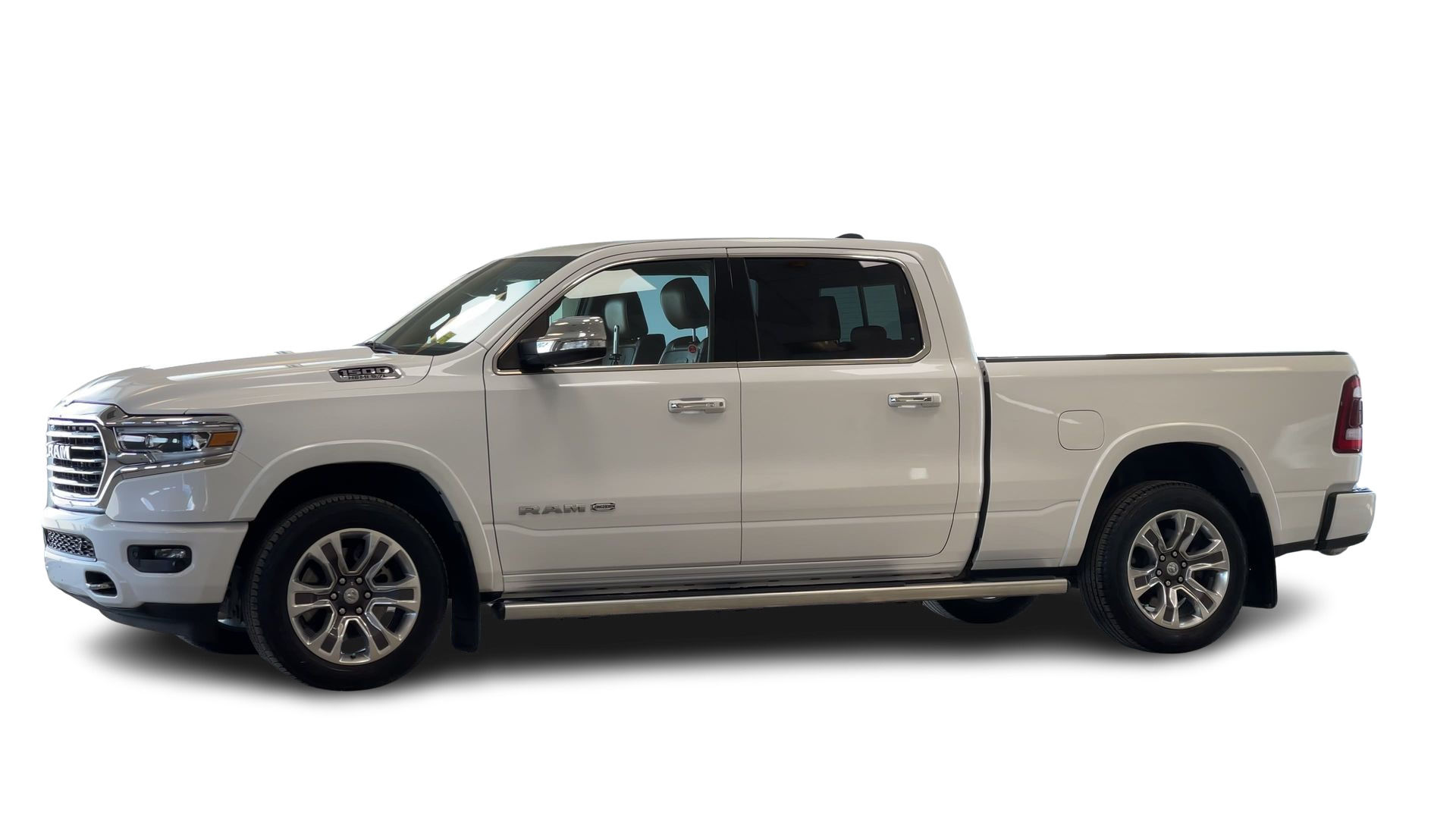 2022 Ram RAM 1500 Crew Cab 4x4 (dt) in Regina, Saskatchewan