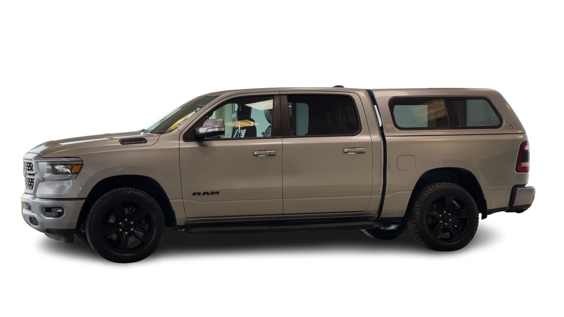 2022 Ram RAM 1500 Crew Cab 4x4 (dt) in Regina, Saskatchewan