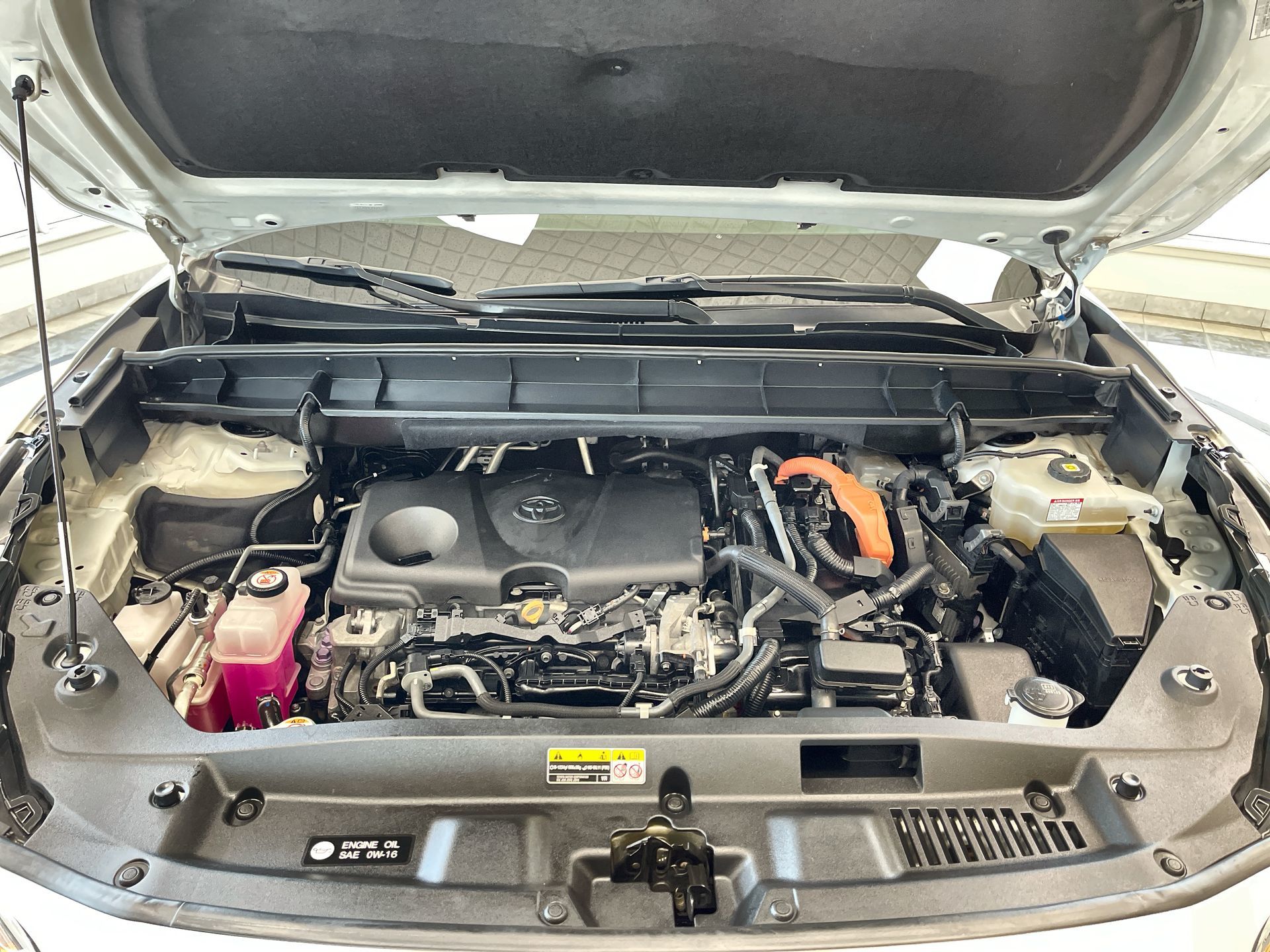 2021 Toyota Highlander Hybrid in Regina, Saskatchewan