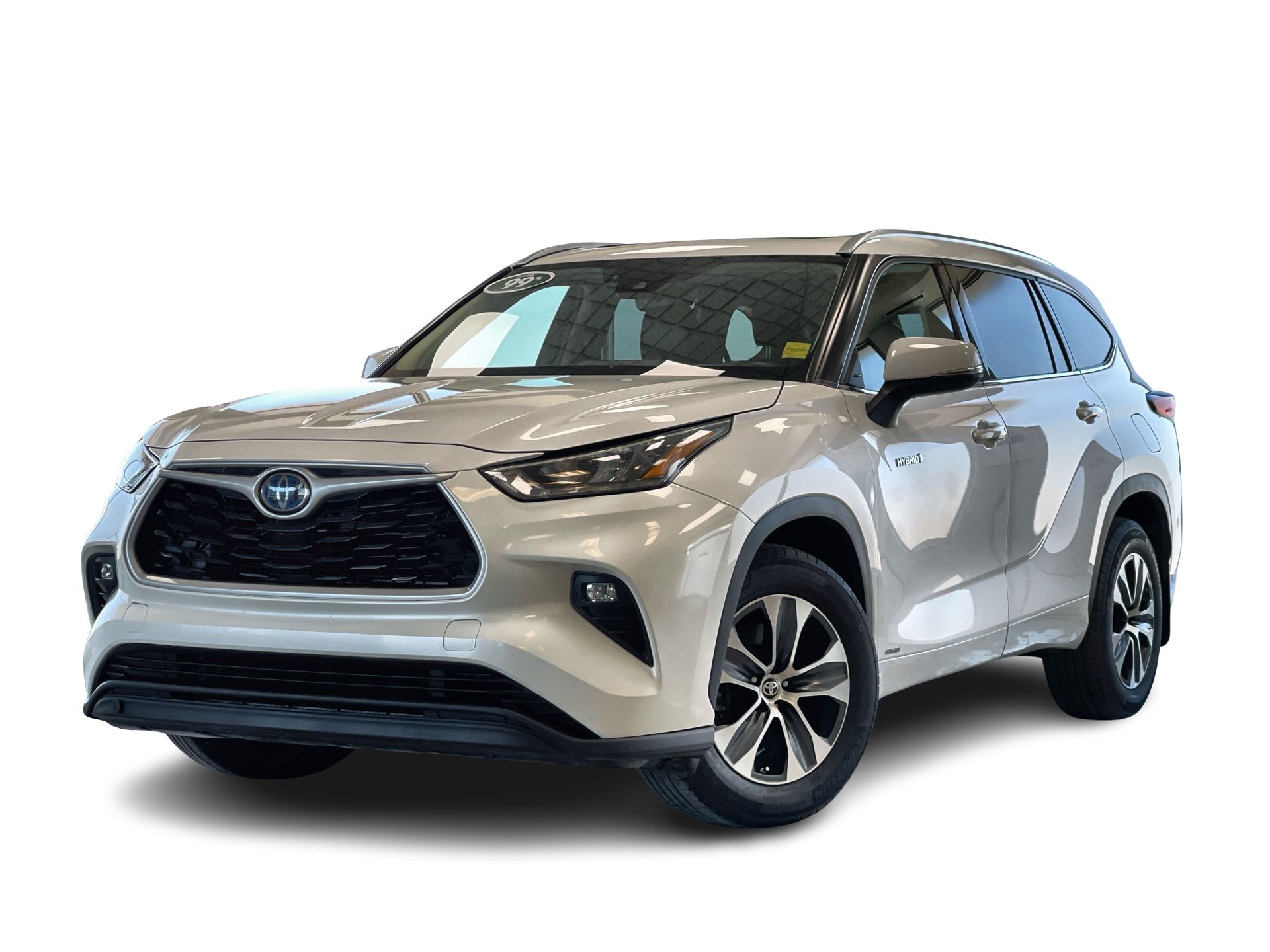 2021 Toyota Highlander Hybrid in Regina, Saskatchewan