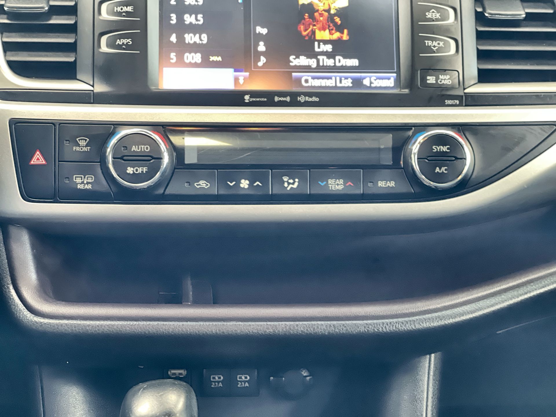 2017 Toyota Highlander