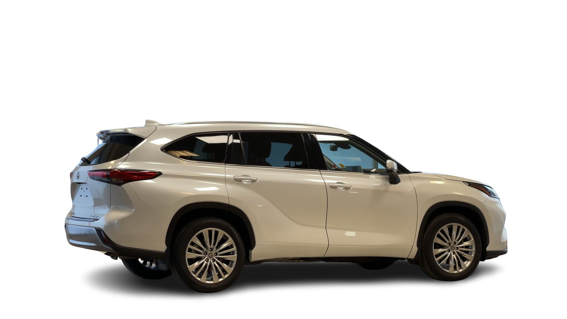 2023 Toyota Highlander in Regina, Saskatchewan