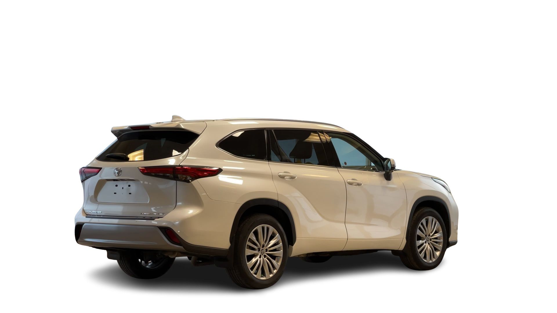 2023 Toyota Highlander in Regina, Saskatchewan