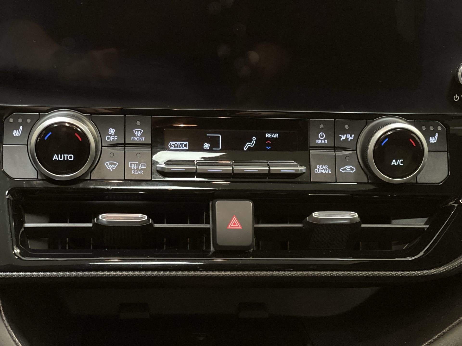 2024 Toyota Highlander