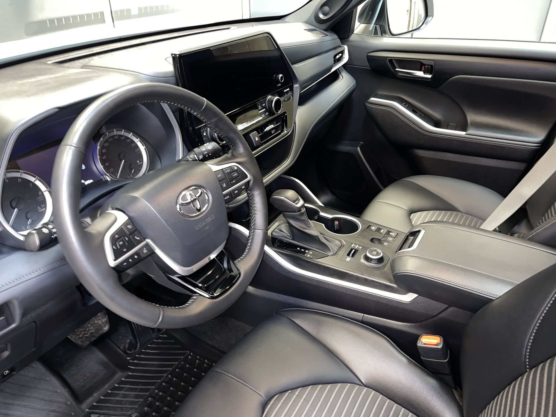 2024 Toyota Highlander