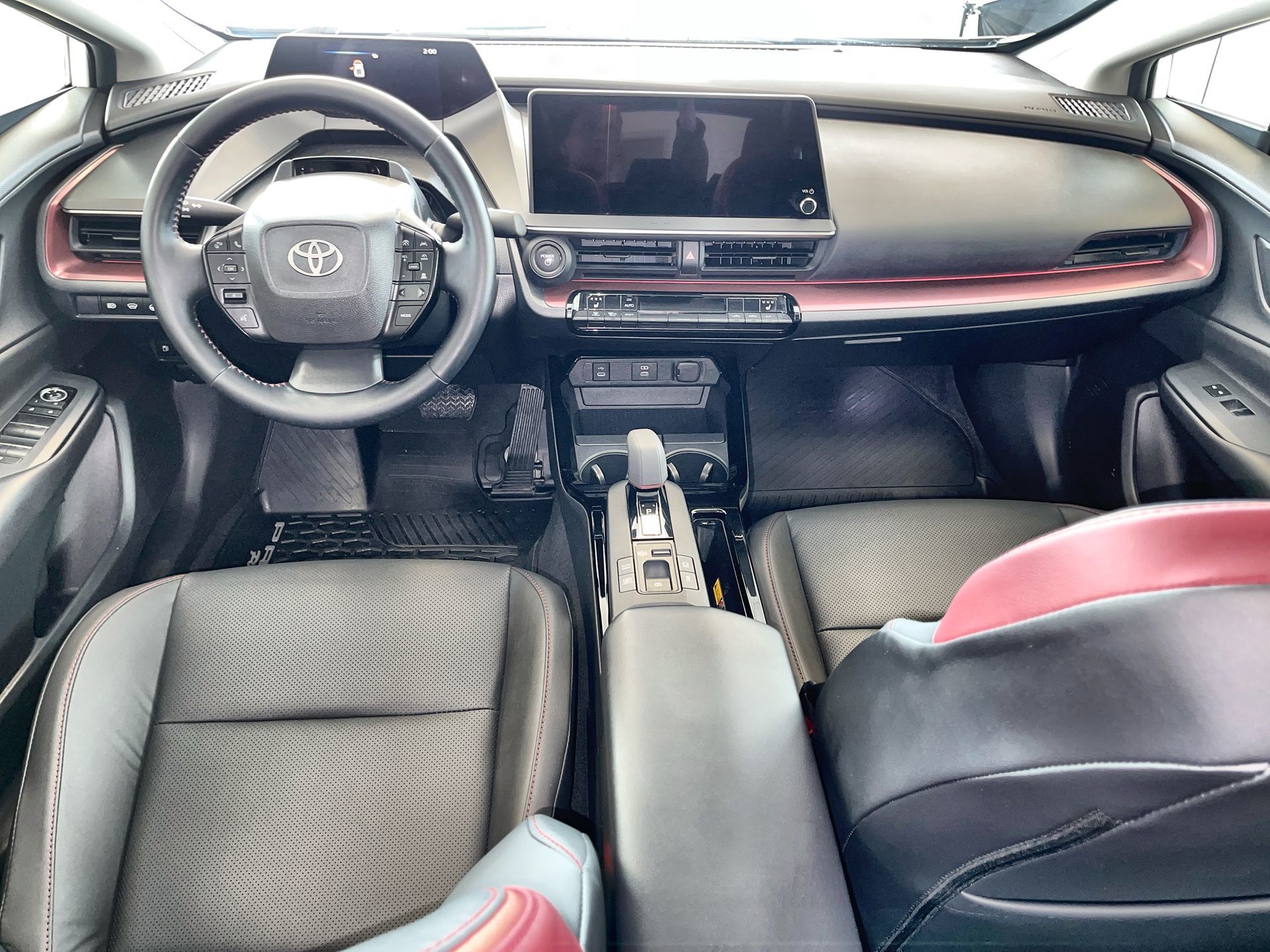 2024 Toyota Prius Plug-in Hybrid