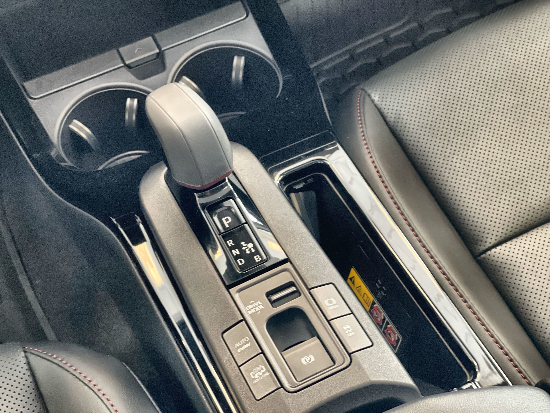 2024 Toyota Prius Plug-in Hybrid