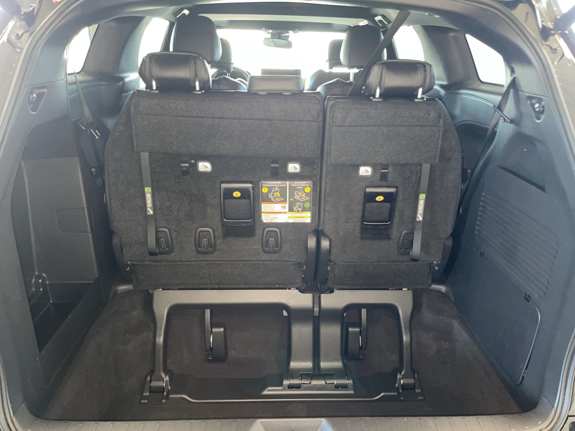 2025 Toyota Sienna Hybrid