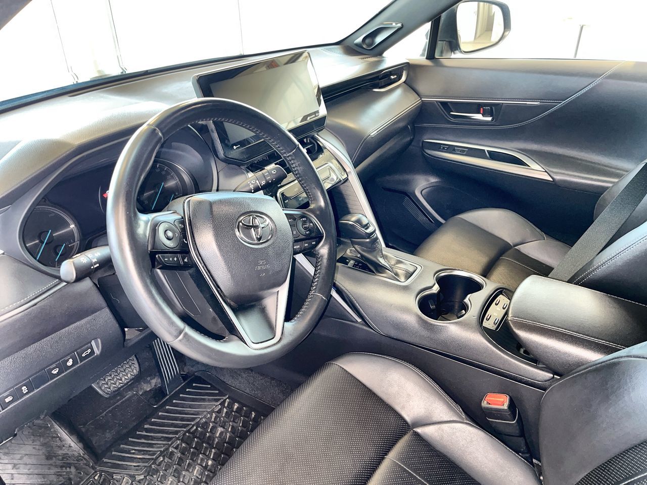 2021 Toyota Venza Hybrid in Regina, Saskatchewan