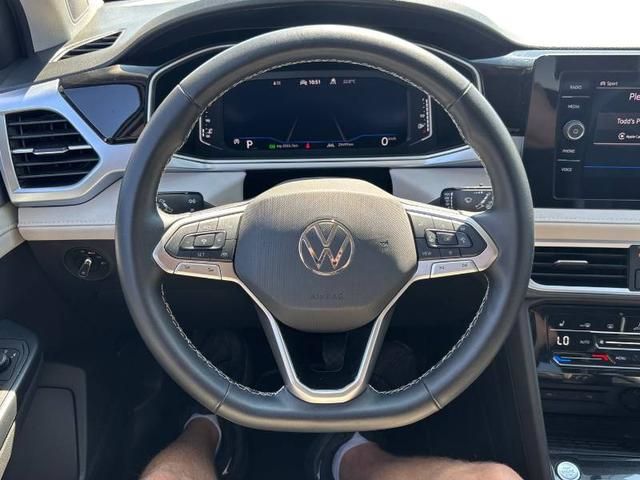 2025 Volkswagen Taos