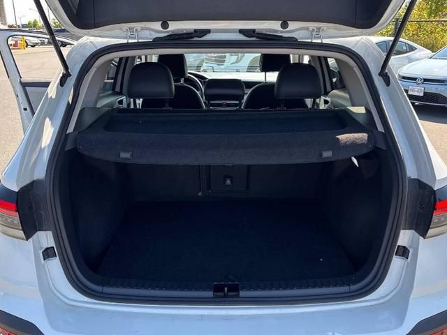 2025 Volkswagen Taos