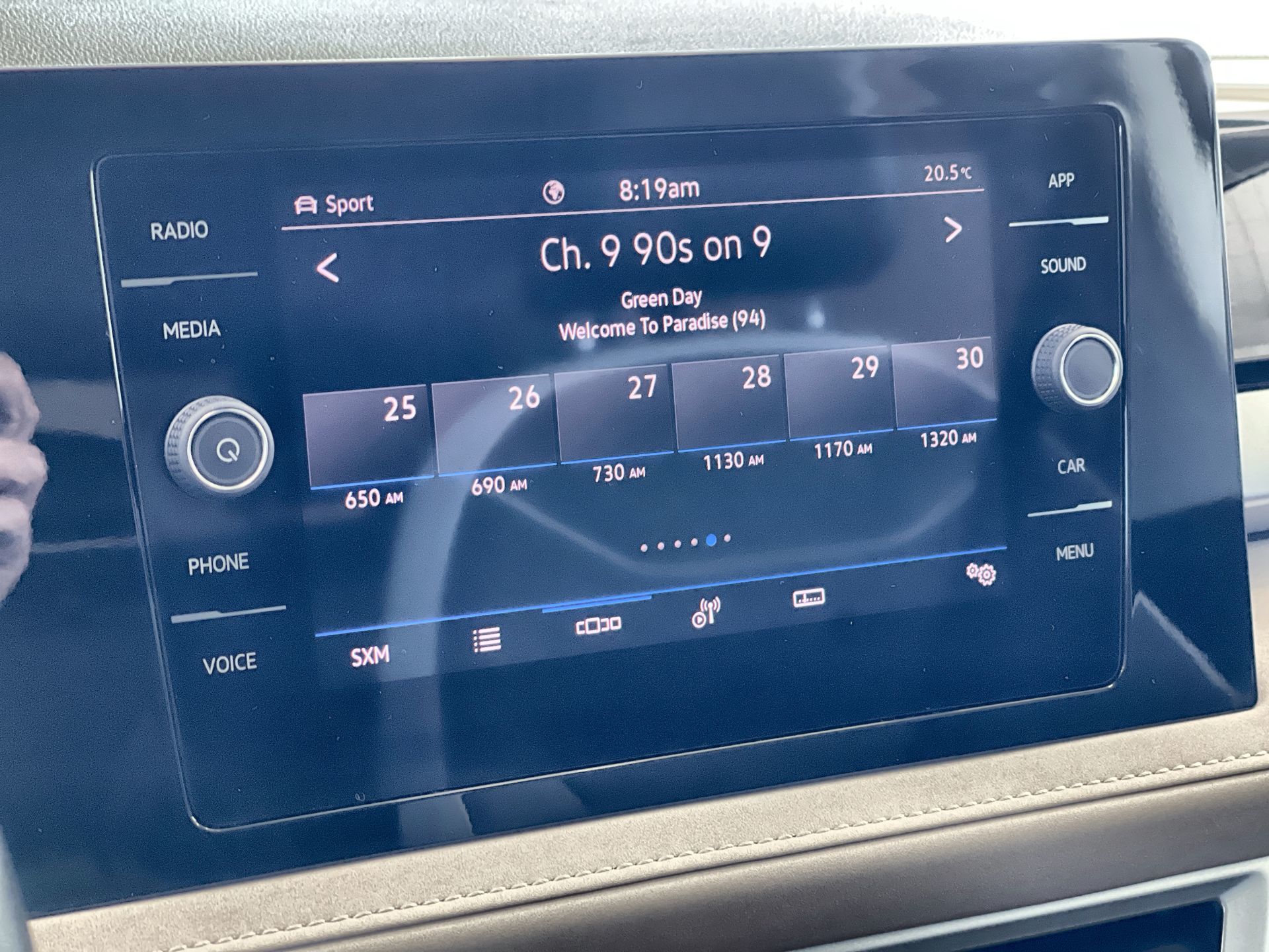 2025 Volkswagen Taos