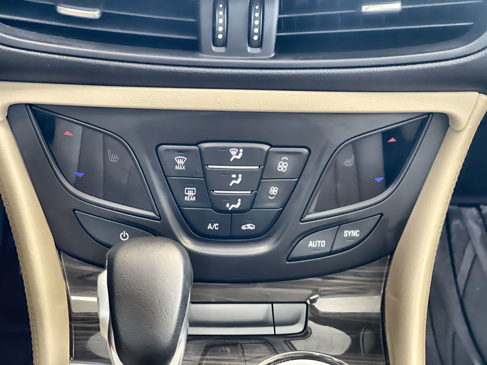 2019 Buick ENVISION in Regina, Saskatchewan