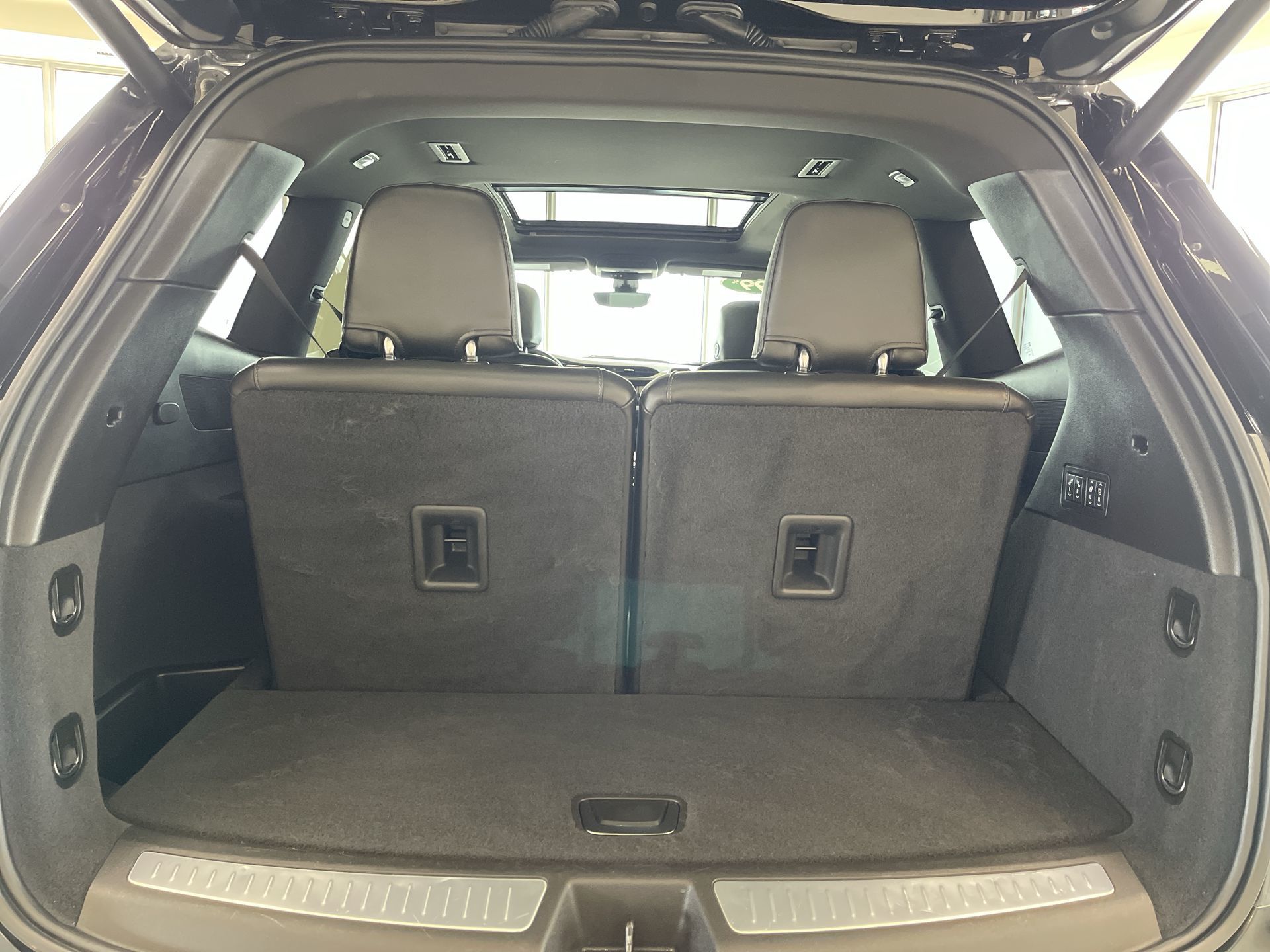 2025 Cadillac XT6