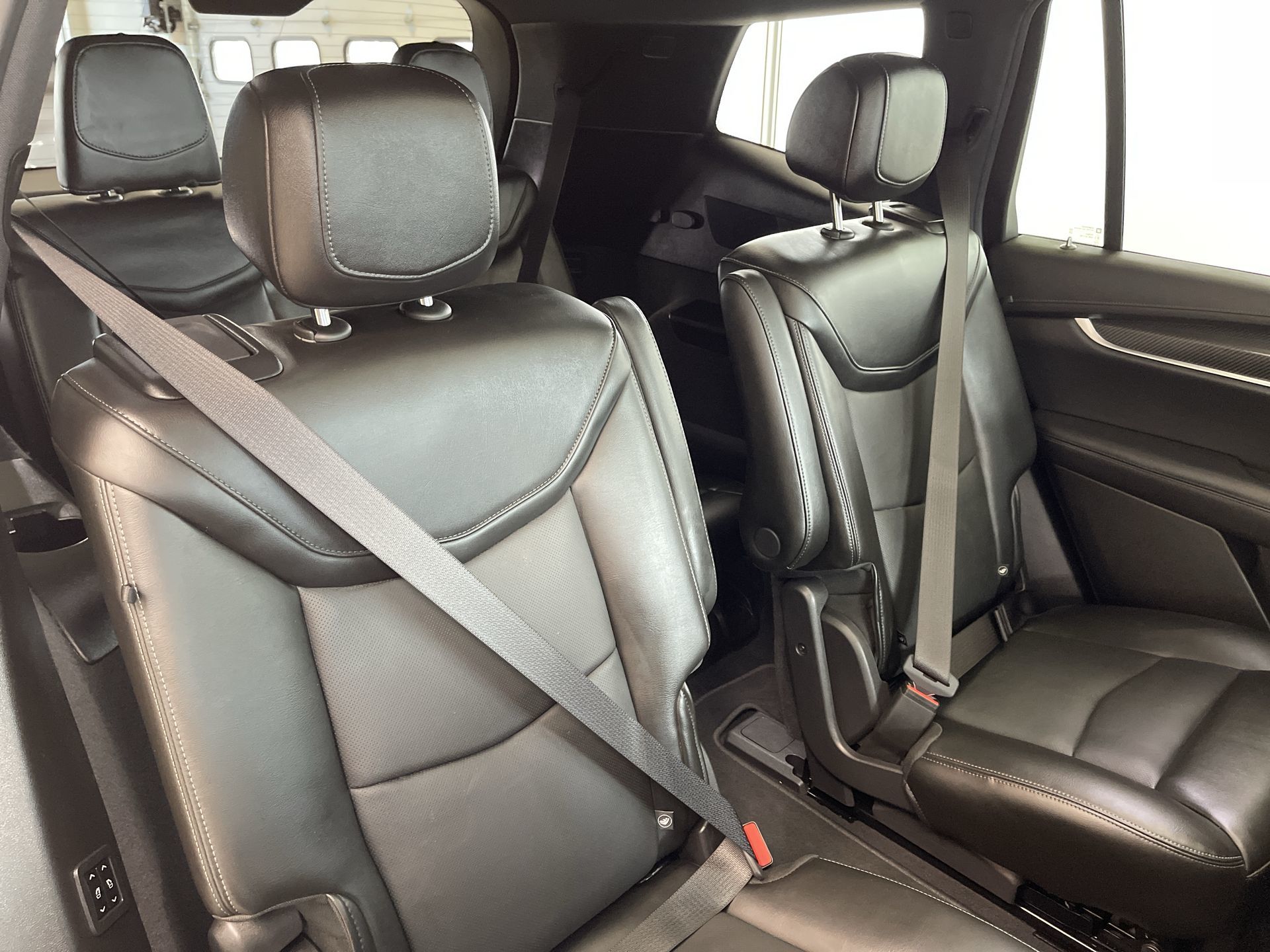 2025 Cadillac XT6