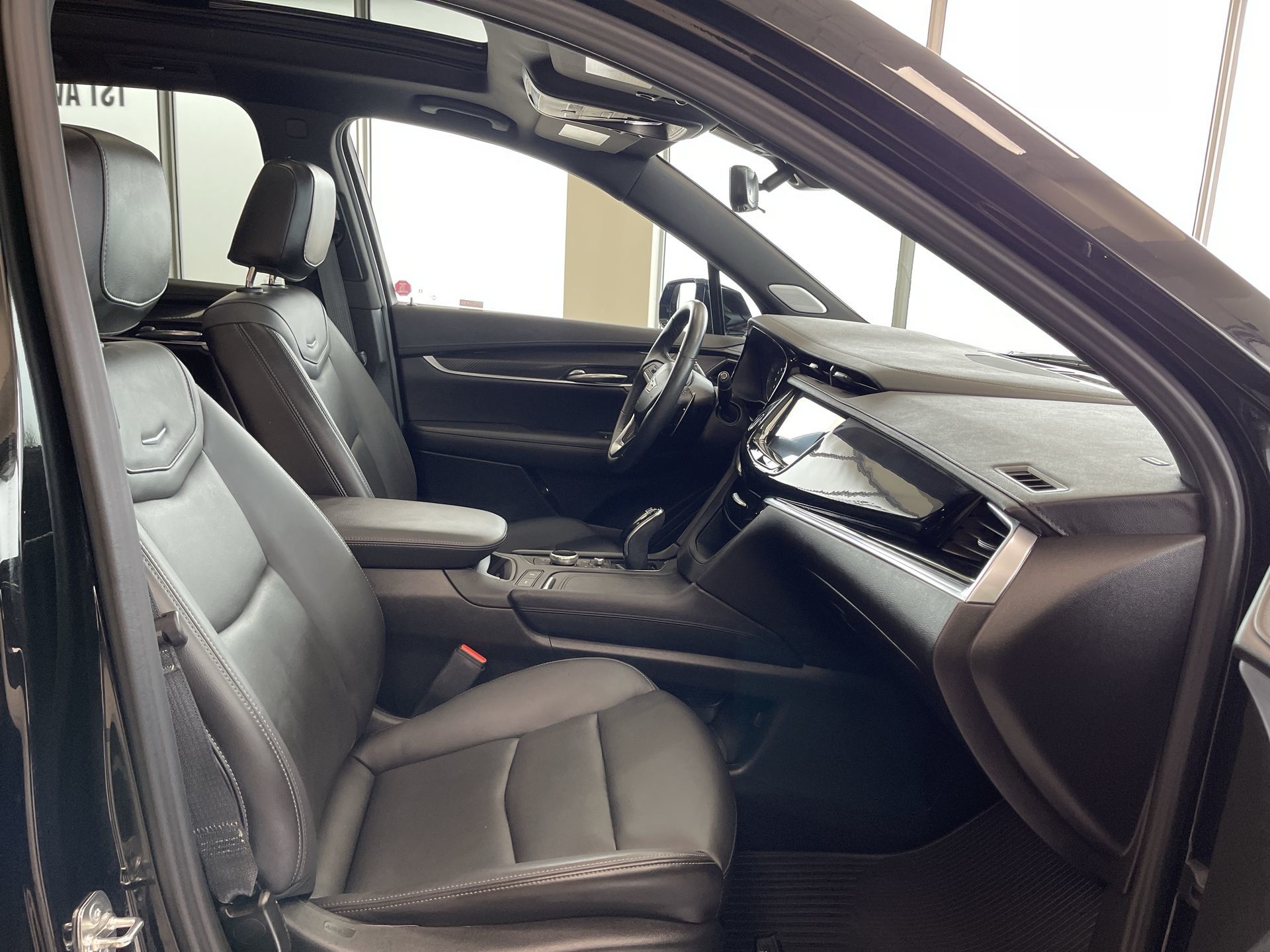 2025 Cadillac XT6