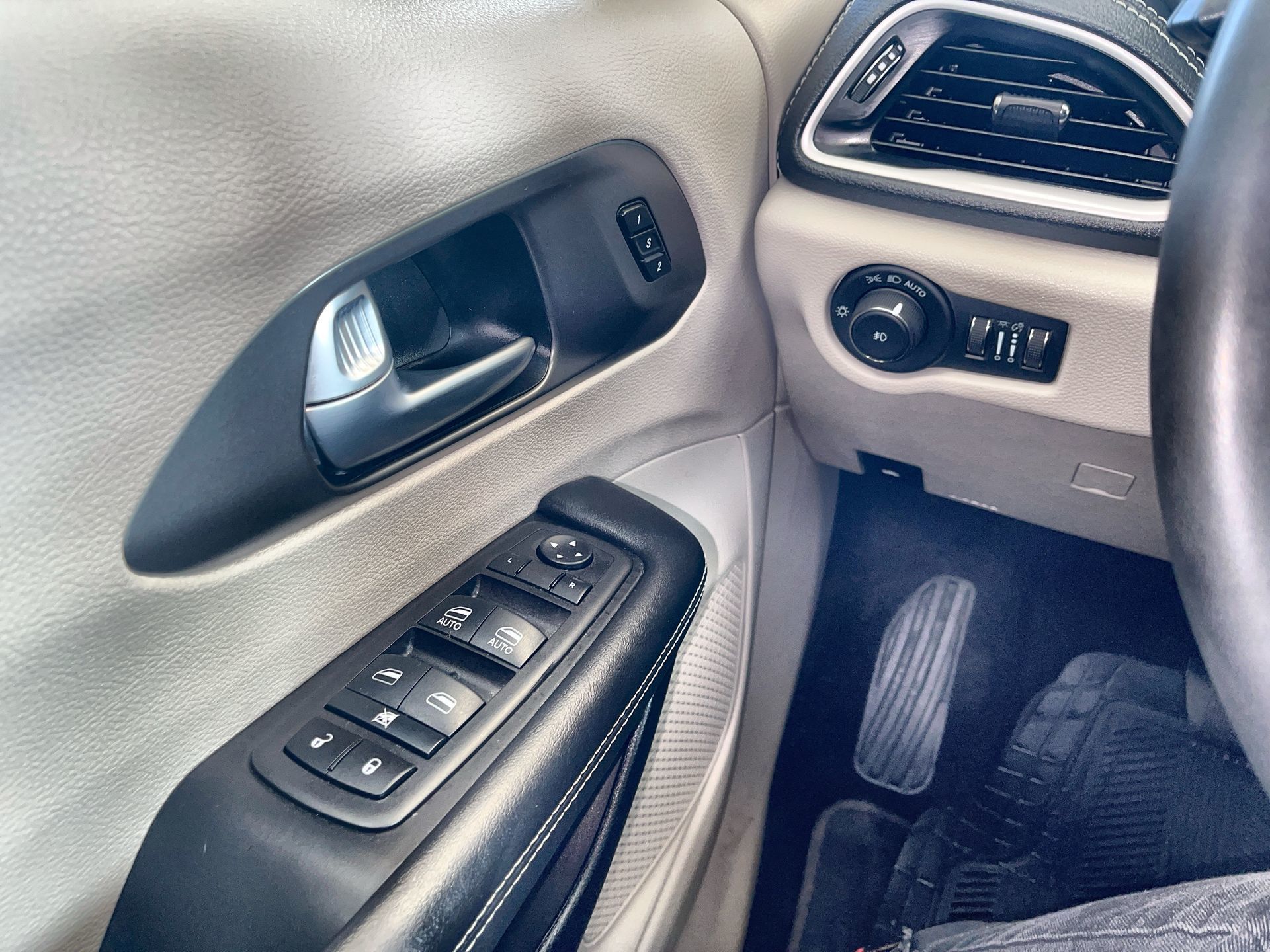 2023 Chrysler Pacifica in Regina, Saskatchewan