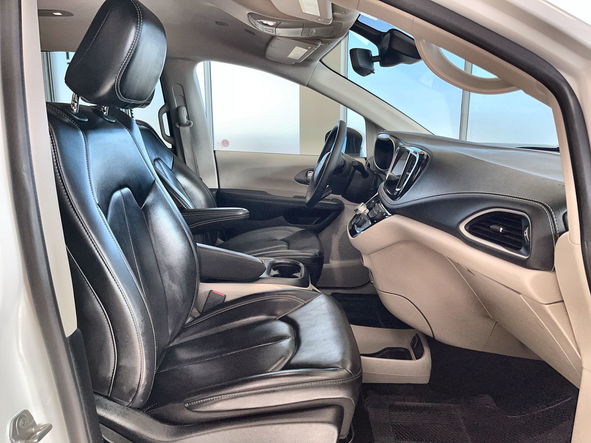2023 Chrysler Pacifica in Regina, Saskatchewan