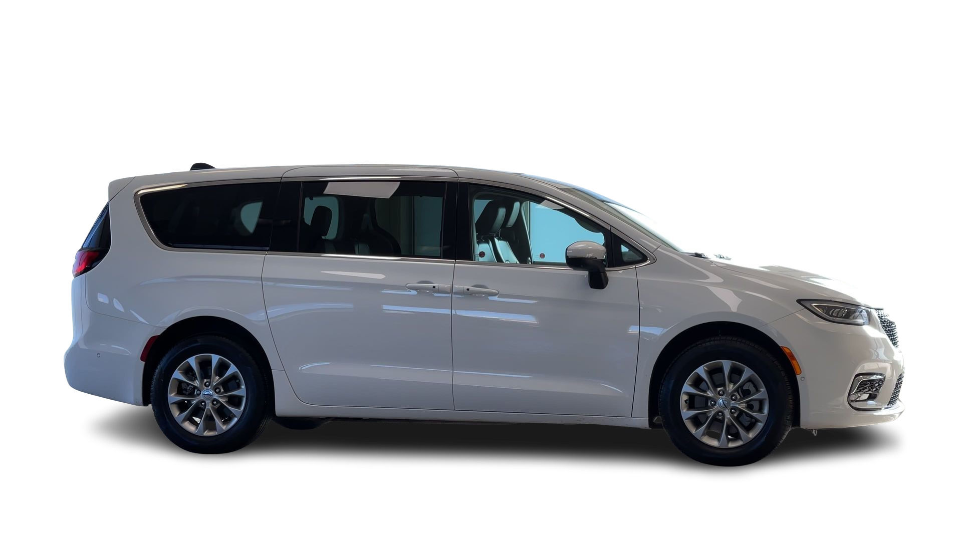 2023 Chrysler Pacifica in Regina, Saskatchewan
