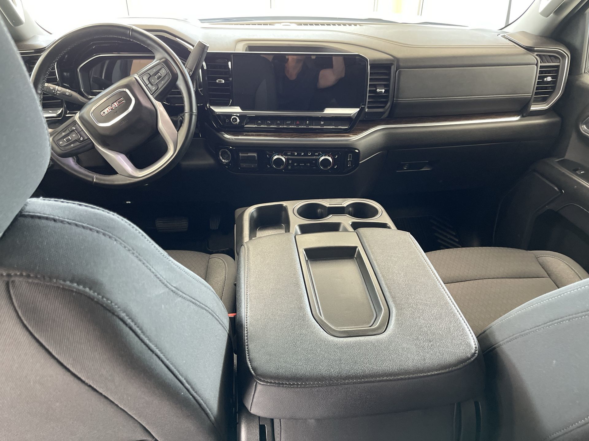 2024 GMC Sierra 1500 in Regina, Saskatchewan