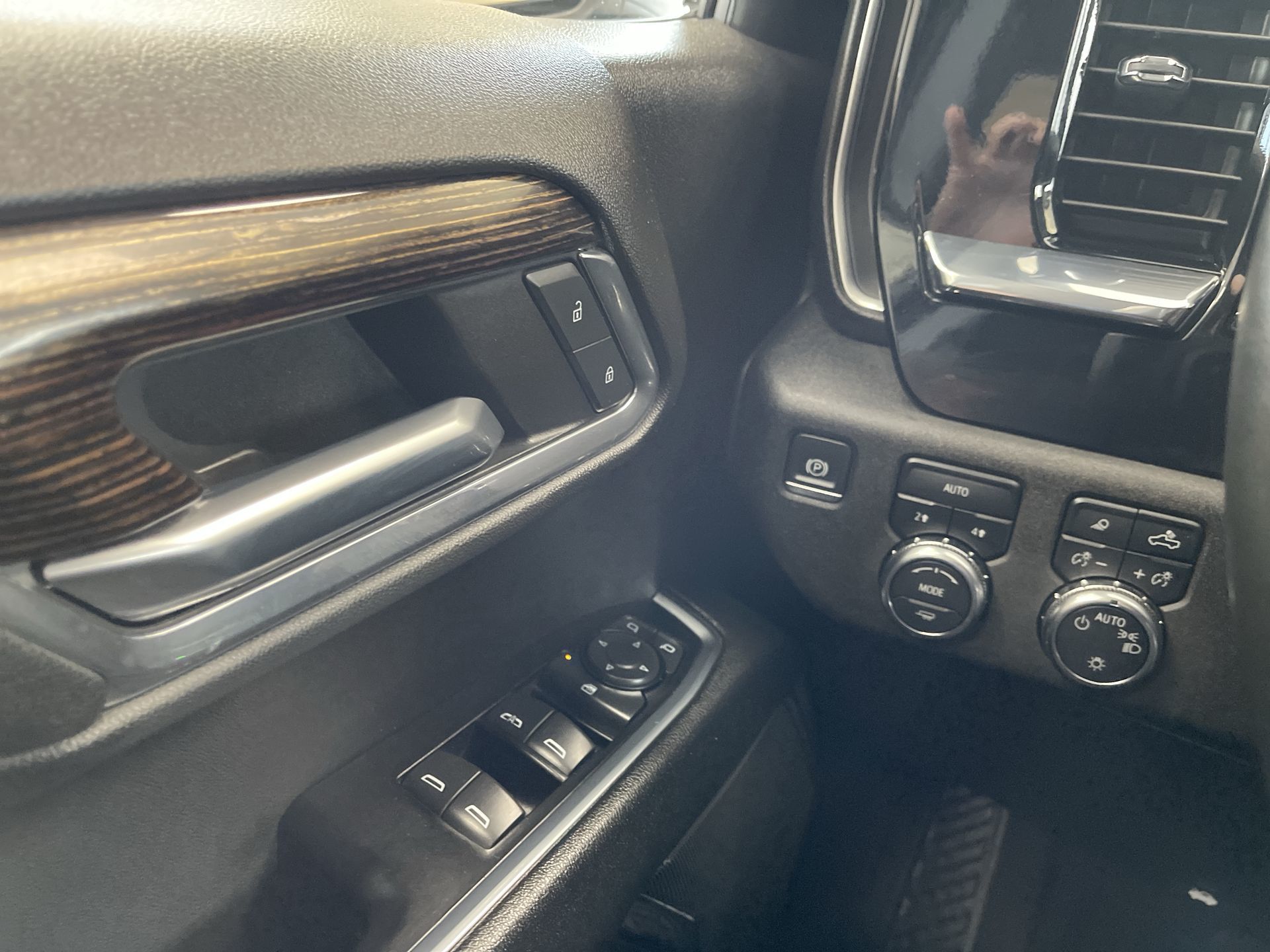 2024 GMC Sierra 1500 in Regina, Saskatchewan