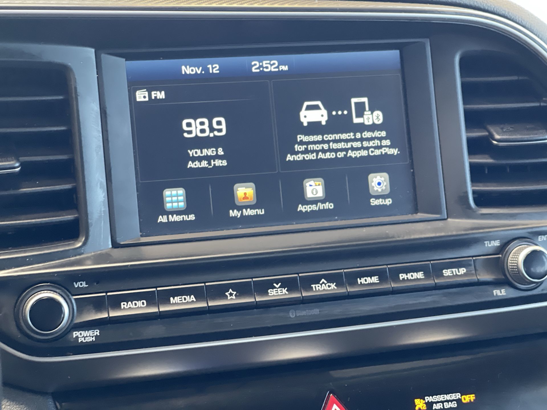 Hyundai Elantra Sedan  2019 à Regina, Saskatchewan