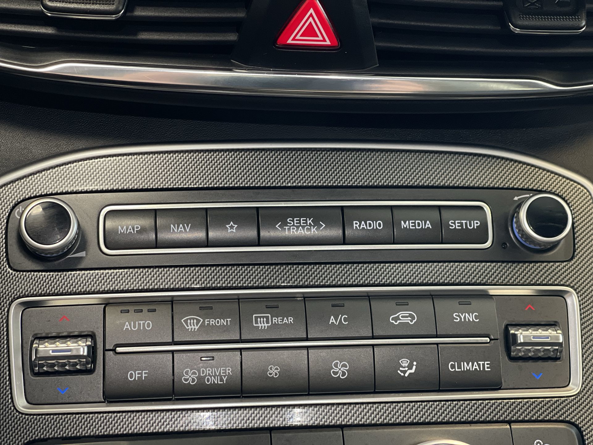 2023 Hyundai Santa Fe Plug-In Hybrid