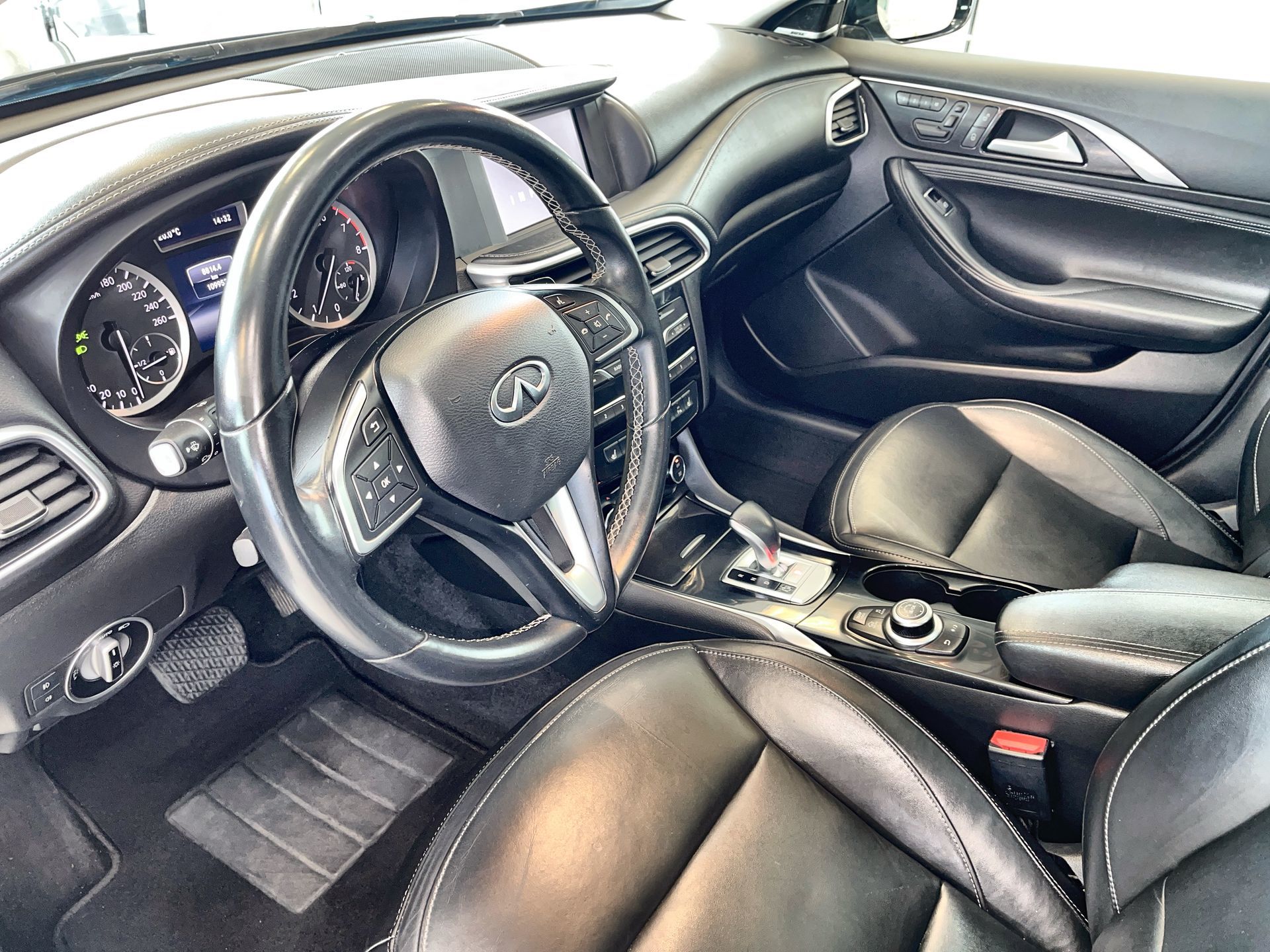 Infiniti QX30  2017 à Regina, Saskatchewan