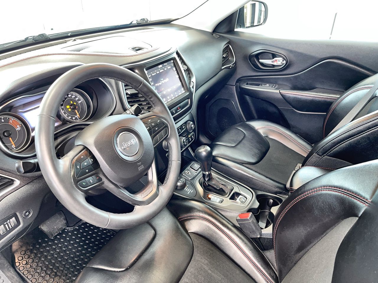 2022 Jeep Cherokee in Regina, Saskatchewan